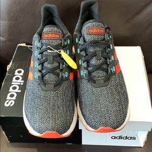 Men,s Adidas Sneakers Size 10